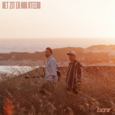BENR - Het Zit Er Nog Steeds
