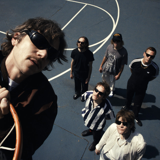 Cage The Elephant - Beaches In Tennessee
